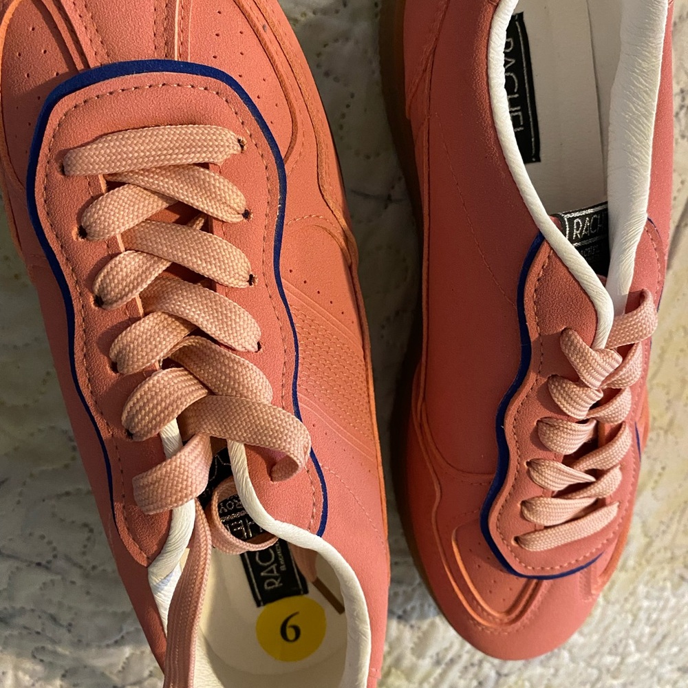 Pink comfy tennis shoe with Suede Accents
